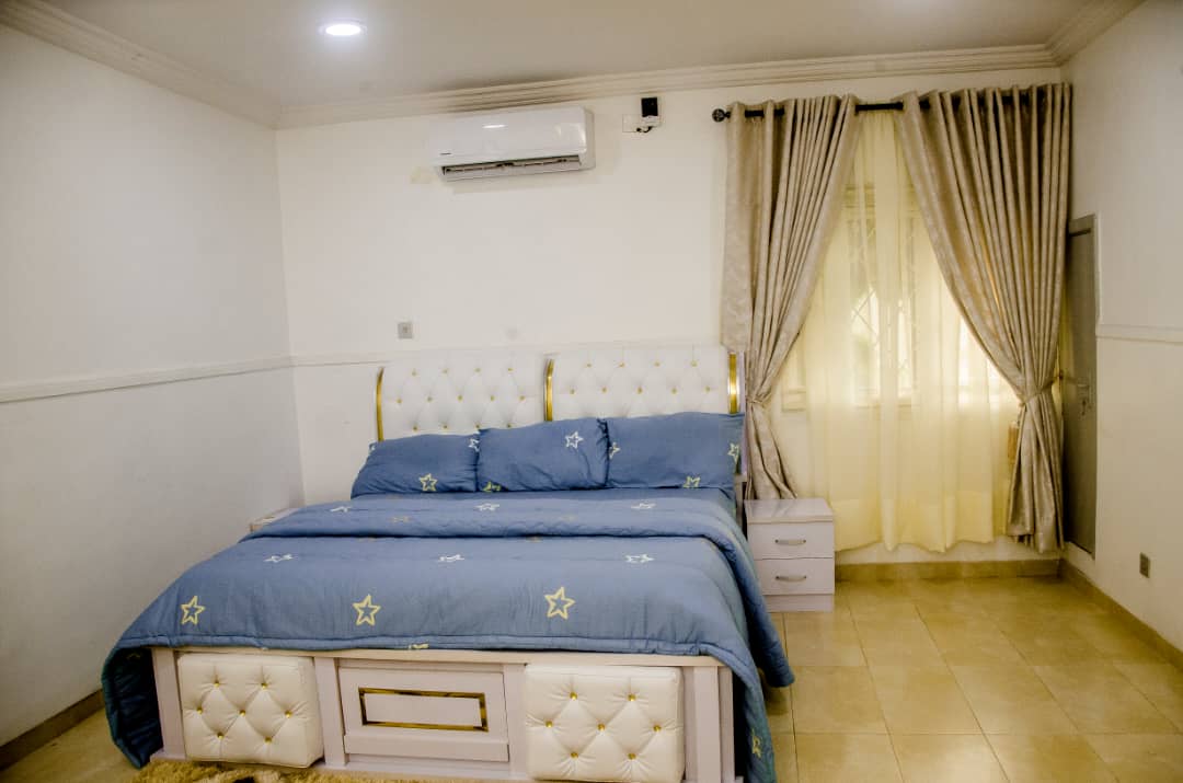 3 Bedroom Apartment Ikoyi